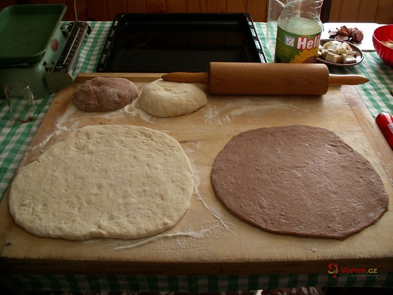 Babiččin dvoubarevný závin - fotografie 4