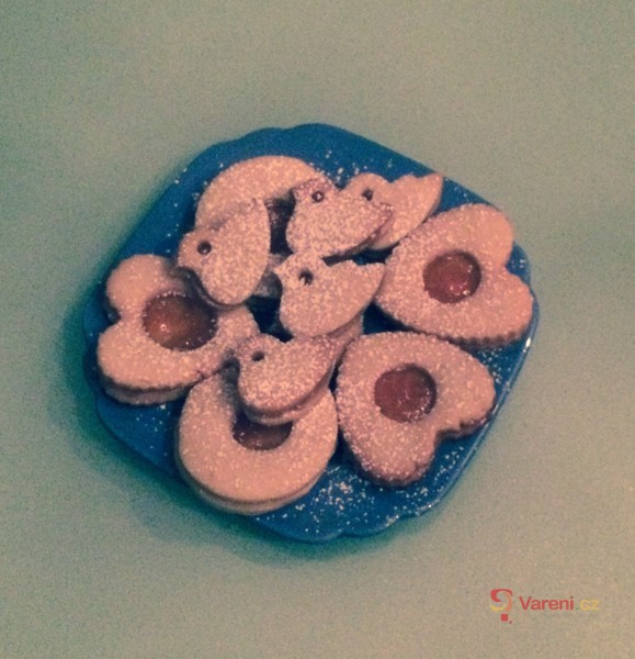 Linecké cukroví s vanilkou - fotografie 3