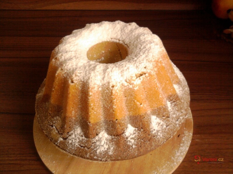 Banánová bábovka - fotografie 2