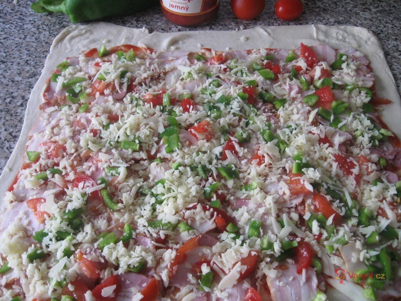 Slaný závin s anglickou slaninou - fotografie 5