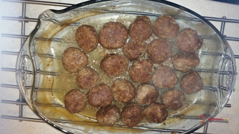 Masové koule nebo sekaná - fotografie 2