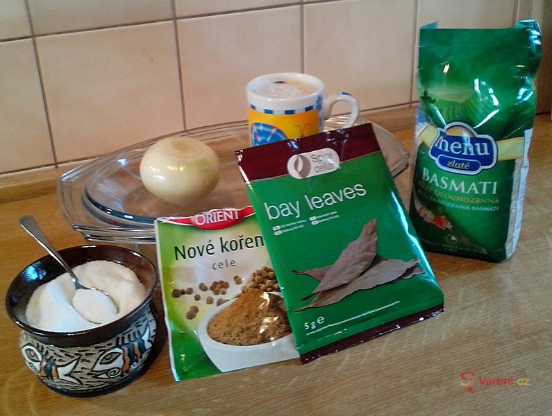 Pečená rýže basmati s cibulí a kořením - fotografie 2