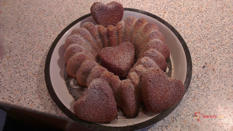 Skvělá perníková bábovka - fotografie 2