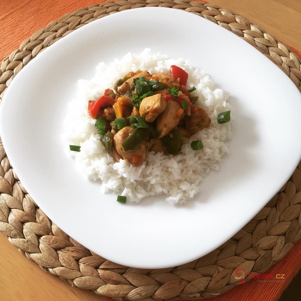 Kuřecí prsa s kuskusem a paprikami - fotografie 2