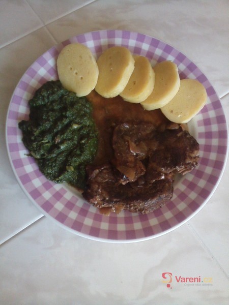 Dušené hovězí na česneku - fotografie 3