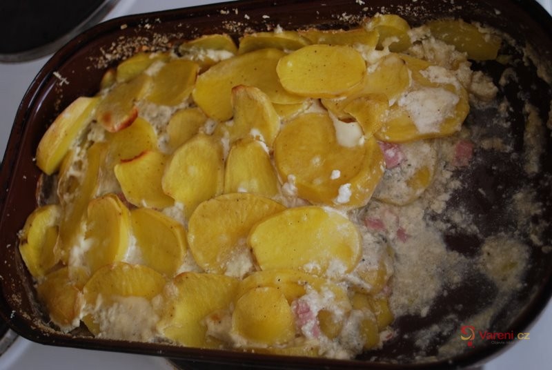 Zapečené brambory s nivou - fotografie 3