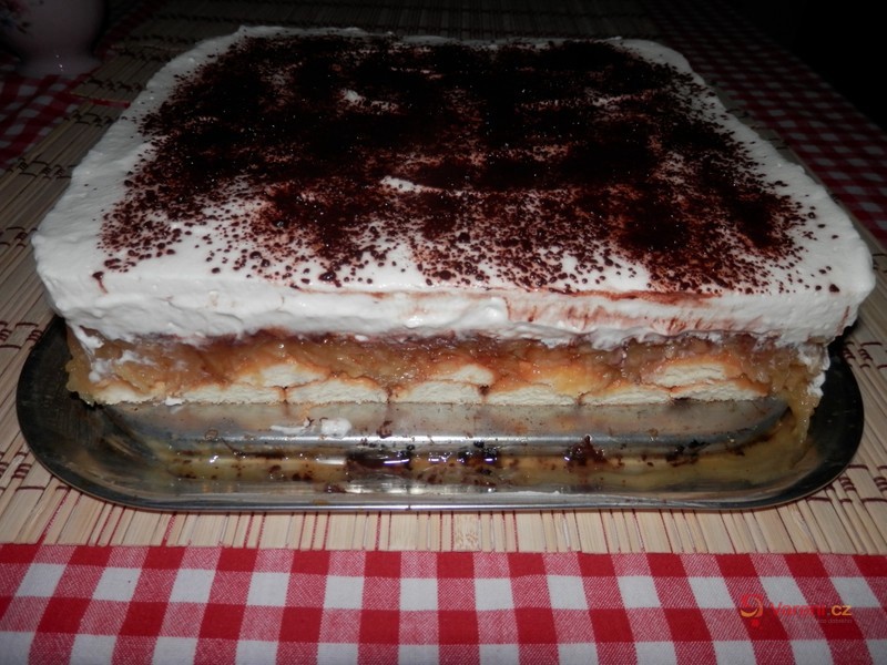 Sladká jablečná pochoutka - fotografie 3