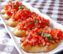 Bruschetta s rajčaty a krémovým sýrem - fotografie 2