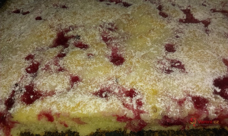 Jogurtová buchta bez vážení - fotografie 2