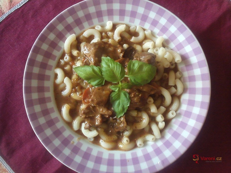 Srnčí guláš na pivu - fotografie 2