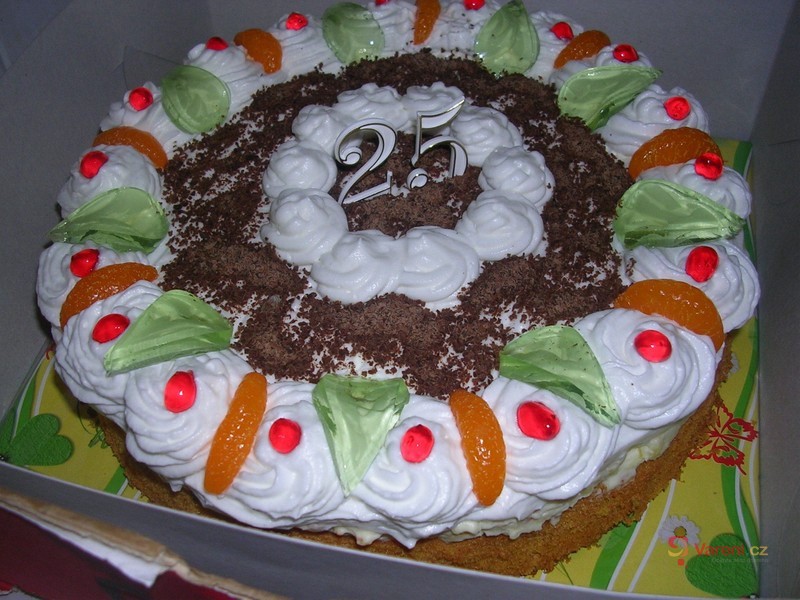 Třepací mandarinkový dort - fotografie 4