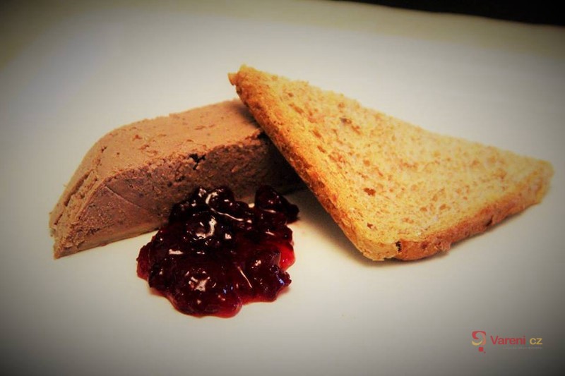 Jednoduchá domácí paštika - fotografie 2