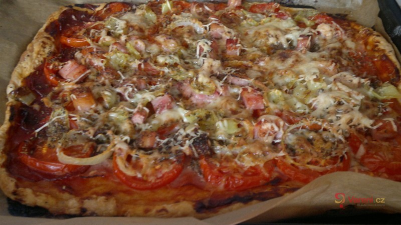 Pizza z listového těsta - fotografie 4