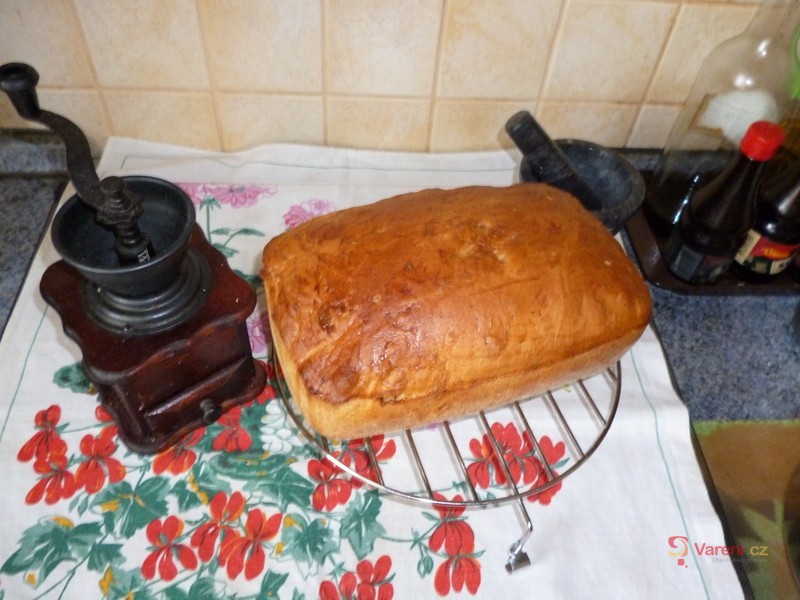 Domácí chléb podle Danče - fotografie 2
