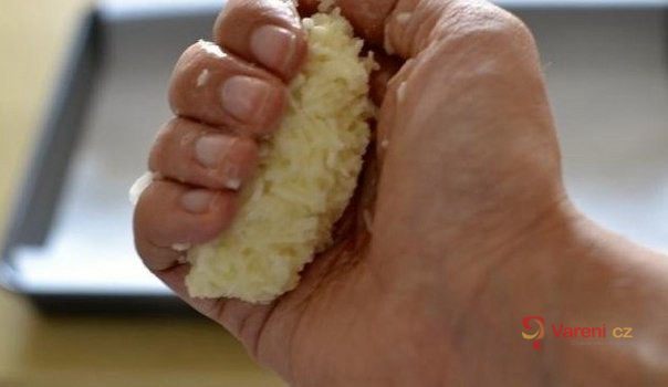 Domácí kokosová tyčinka bounty - fotografie 3