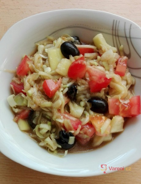 Salát s olivami pro Matouše - fotografie 2
