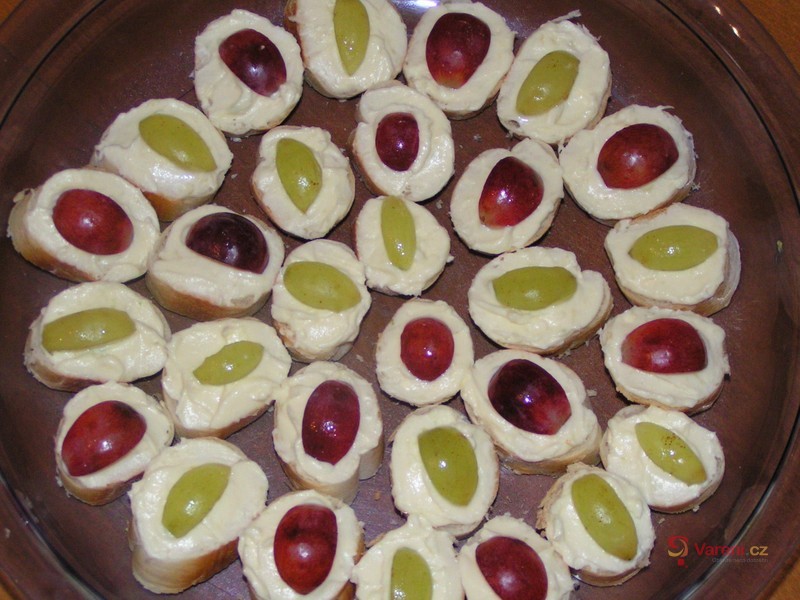 Česneková pomazánka trochu jinak - fotografie 2