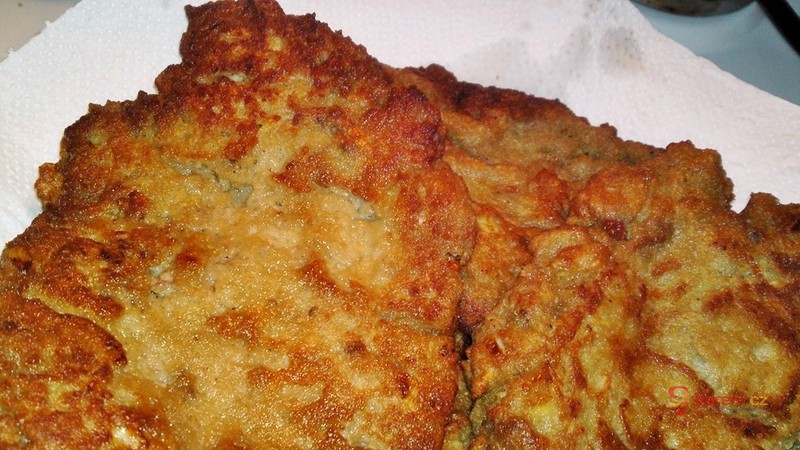 Šlehané řízky z vepřových jater - fotografie 3