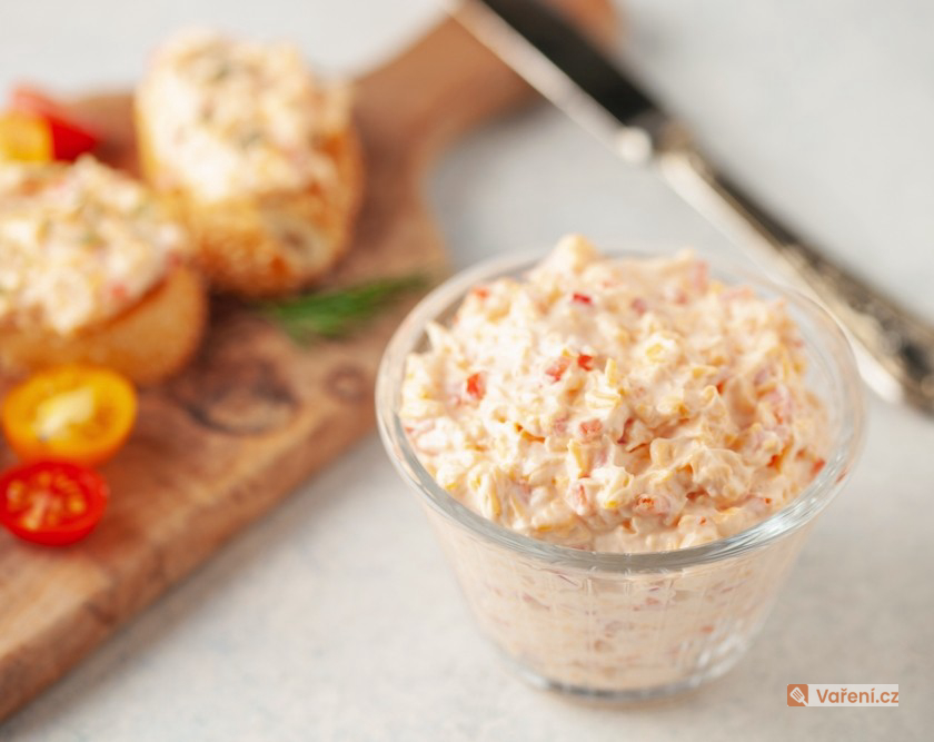 Pomazánka z olomouckých tvarůžků s pivem