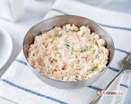 Jednoduchý rybí salát z filé