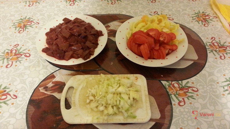 Pikantní játra se zeleninou - fotografie 3