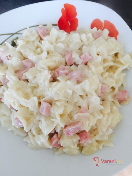 Těstoviny se šunkou s smetanou - fotografie 3