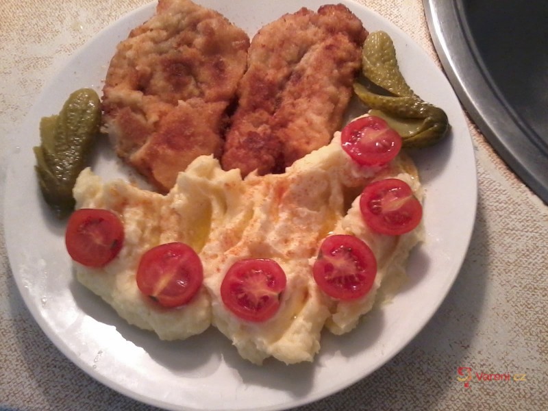 Kuřecí řízky s bramborovou kaší - fotografie 3