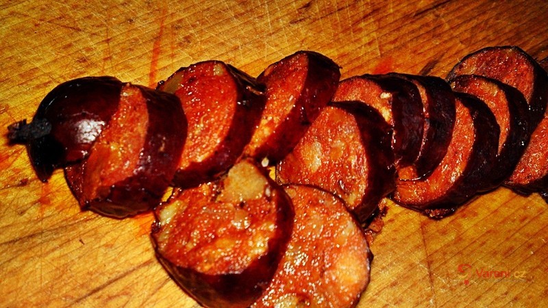 Maďarská fazolová sladkokyselá polévka - fotografie 4