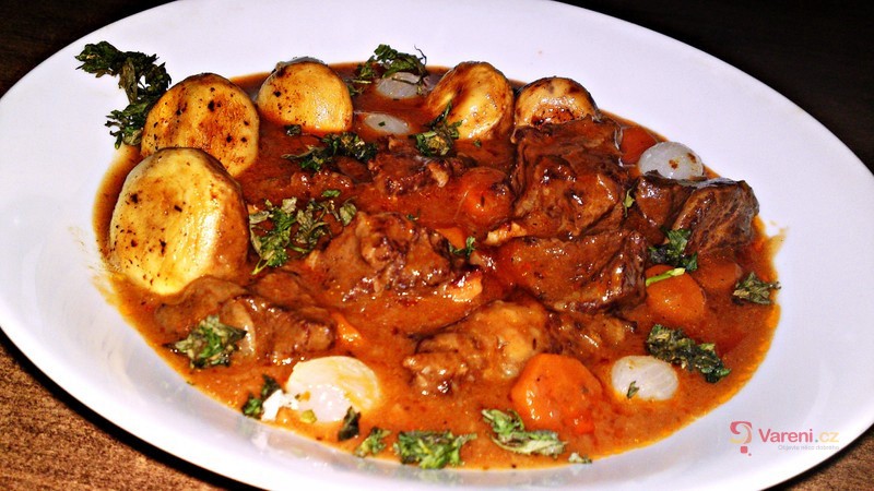 Burgundská hovězí líčka - fotografie 2