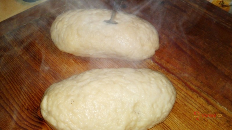 Pomalu pečené vepřové plecko se zelím - fotografie 3