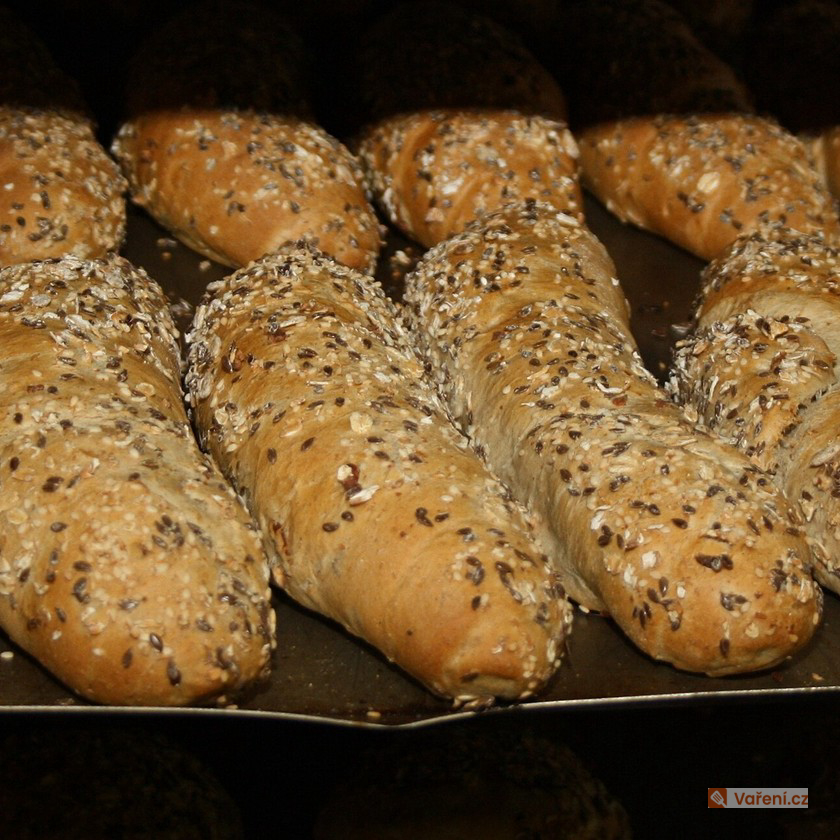 Chutné domácí rohlíky