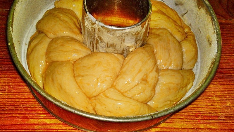 Tradiční vánoční věnec - fotografie 3