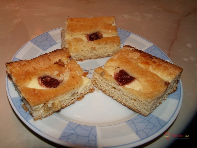 Linecký koláč s tvarohem - fotografie 3
