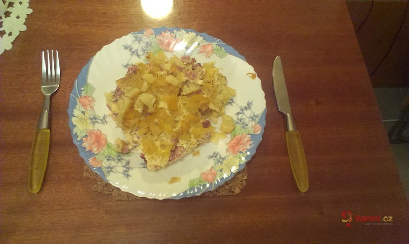 Francouzské brambory s uzeninou - fotografie 3