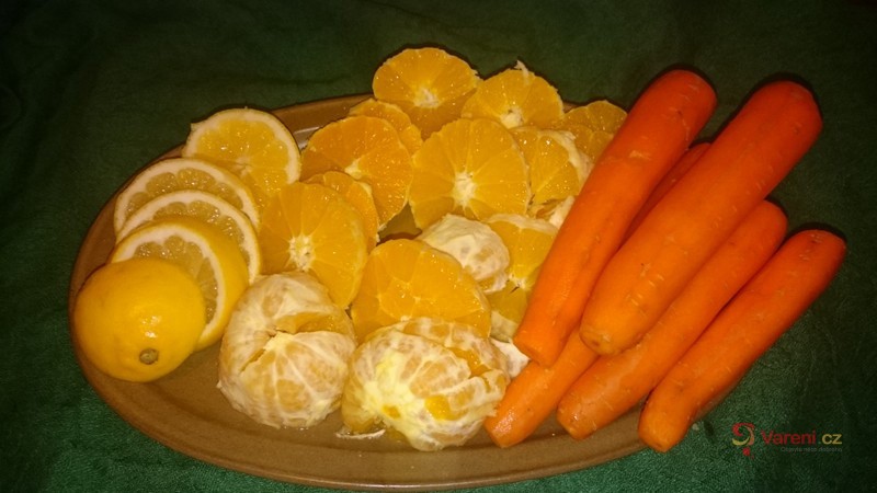 Pomerančový džus s mrkví - fotografie 5