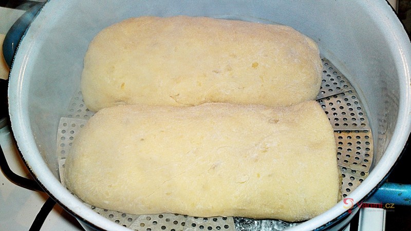 Chutné bramborové knedlíky - fotografie 4