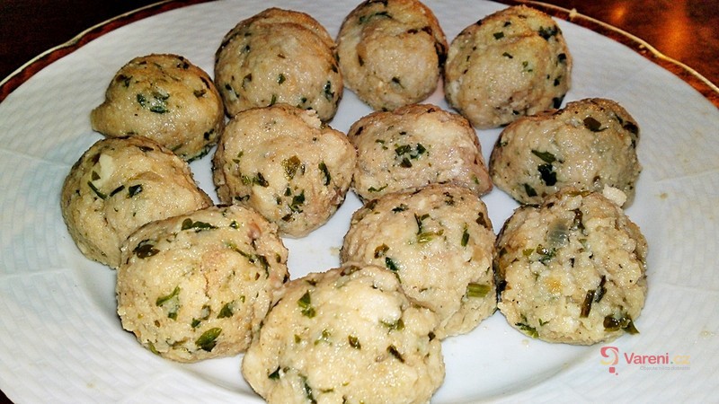 Polévka z kachních drobů s játrovými knedlíčky - fotografie 4