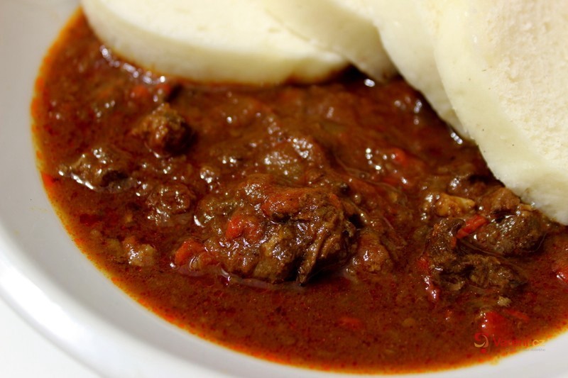 Hovězí guláš v pomalém hrnci - fotografie 3