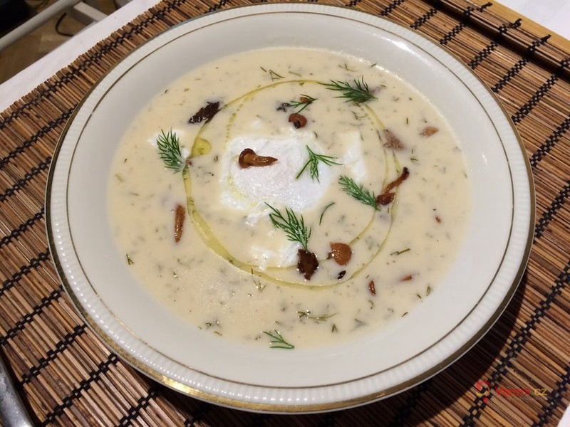 Kulajda s hříbky a smetanou - fotografie 2