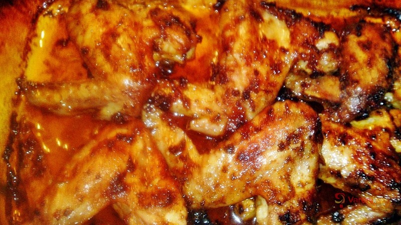 Pikantní marinovaná kuřecí křidélka - fotografie 4