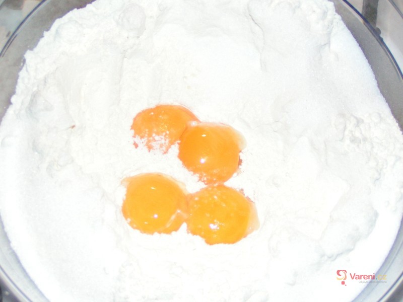 Křehké vanilkové rohlíčky 1 - fotografie 2