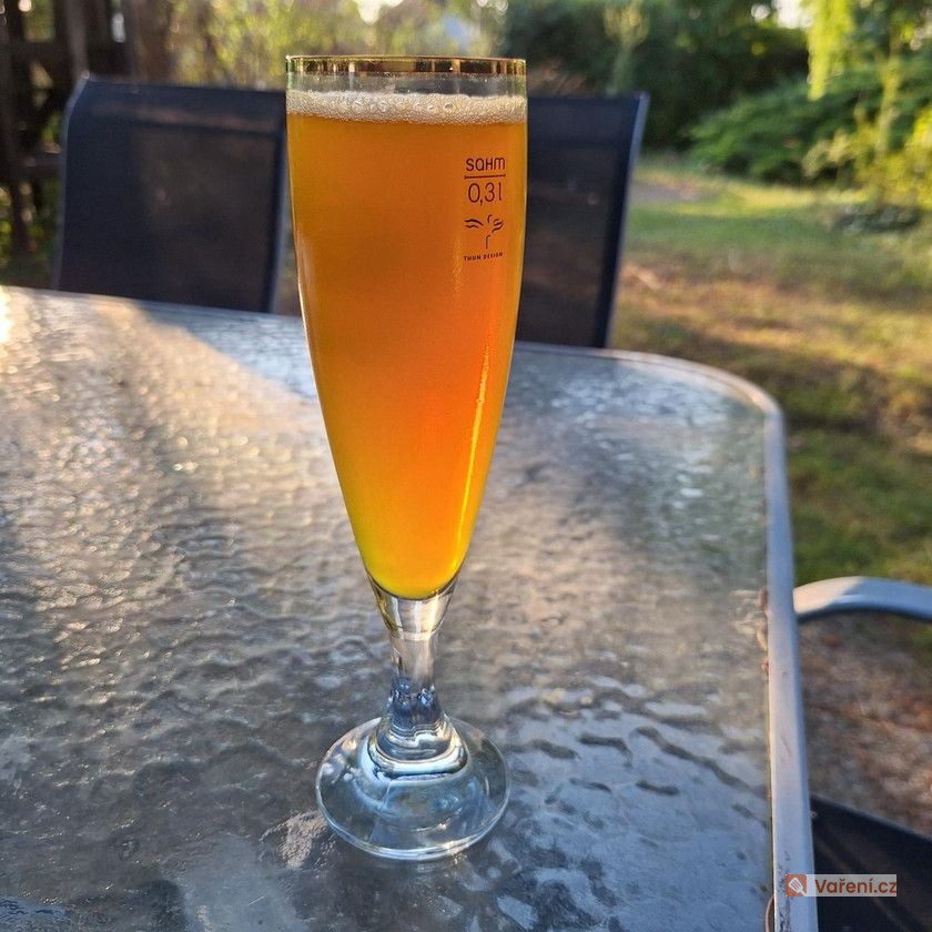 Pivní koktejl k letnímu grilování