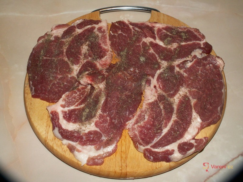 Vepřové plátky se žampiony - fotografie 2