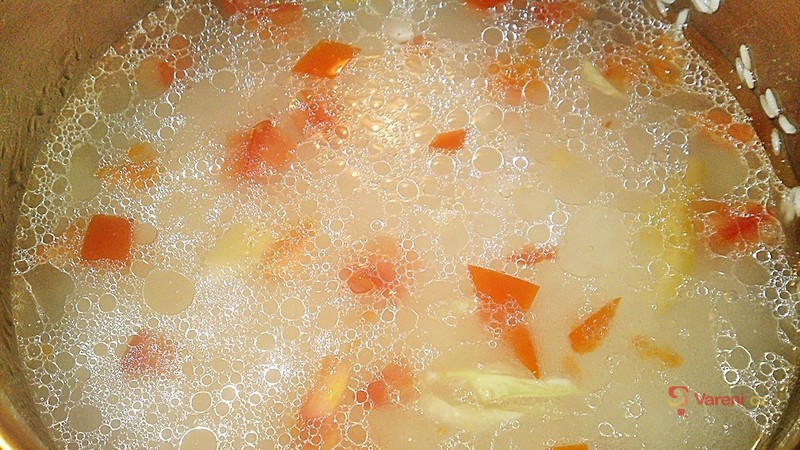 Pečená plněná paprika s dušenou rýží - fotografie 5