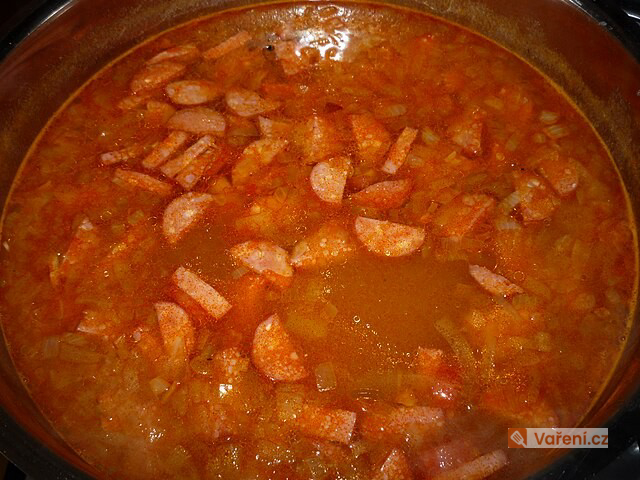 Klobásová polévka