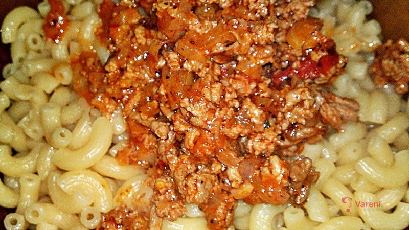 Pikantní kolínka s krůtím masem - fotografie 5