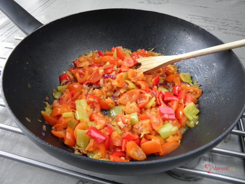 Domácí burrito s hovězím masem - fotografie 5