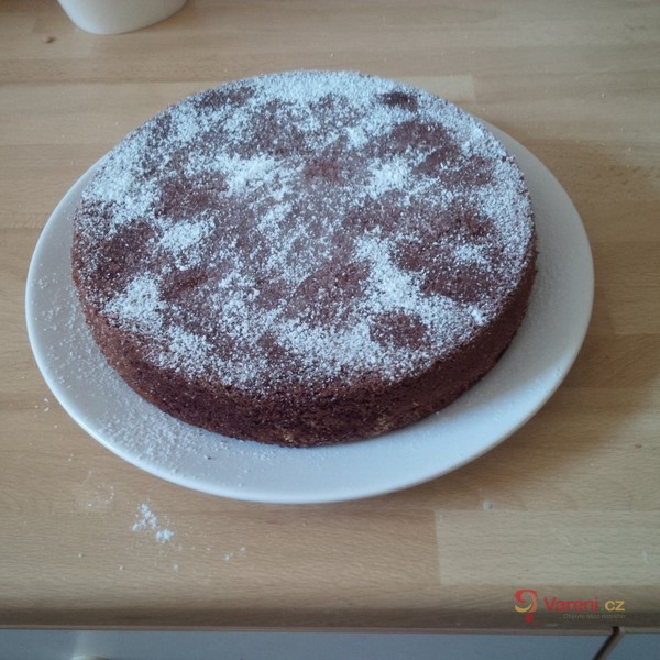 Banánový koláč s čokoládou - fotografie 2