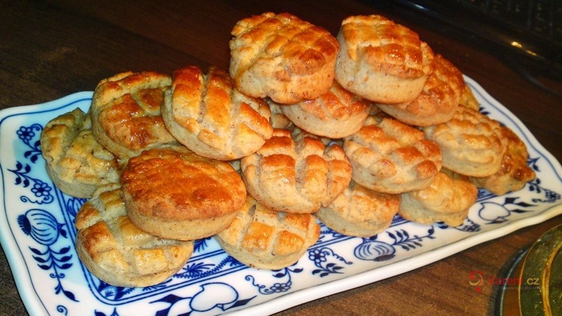 Jednoduché a rychlé škvarkové pagáčky - fotografie 2