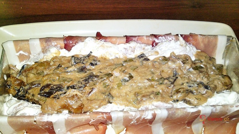 Jarní kuřecí roláda - fotografie 5